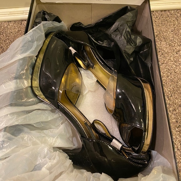 Daisy Fuentes Black Vixen Heels Size 10 NIB - Picture 2 of 3